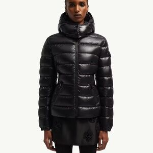 Moncler Bady Hooded Short Down Jacket in Black